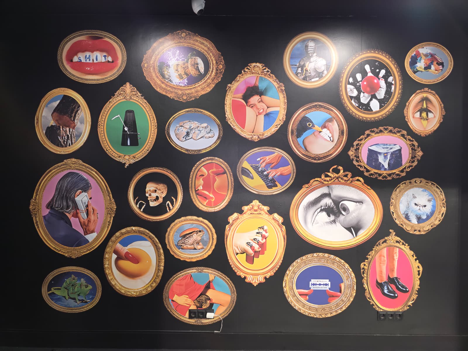 Vinilo decorativo con cuadros artísticos estilo pop art